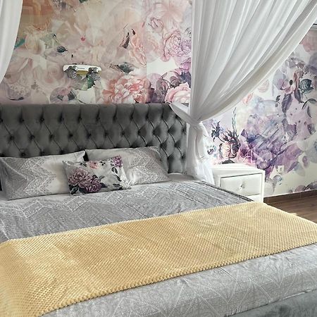 Apartament Studio Jadis 1 Oradea Eksteriør bilde