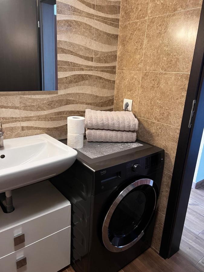 Apartament Studio Jadis 1 Oradea Eksteriør bilde